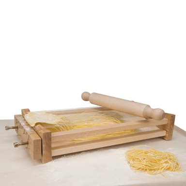 Pastamaskin Chitarra med kjevle