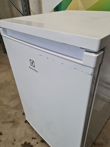 Electrolux kjøleskap LXB1SE11W0 - brukt