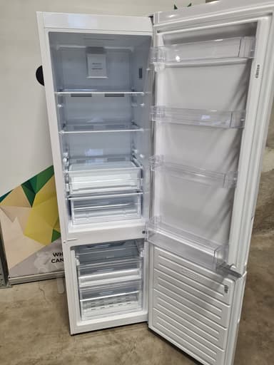 Electrolux LNB3AF26W0 kombiskap - brukt