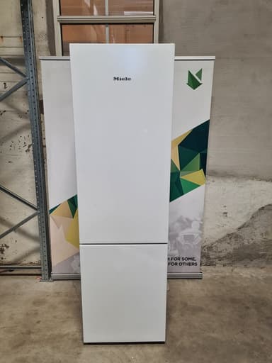 Miele kombiskap KFN29132DWS - brukt