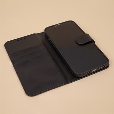 Elegant Svart Flipdeksel med Stativ for Xiaomi Redmi 13C – Magnetlås og Kortoppbevaring