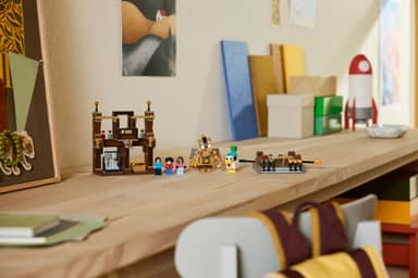 LEGO Minecraft Skogspalass med kamparena 21272