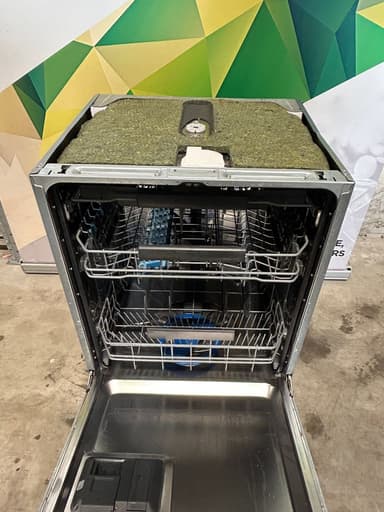 Electrolux Integrert oppvaskmaskin ESL8527RO - brukt
