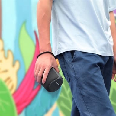 Tronsmart T6 Bluetooth-høyttaler 15 W med dyp bass og IPX6-vanntetthet - Svart