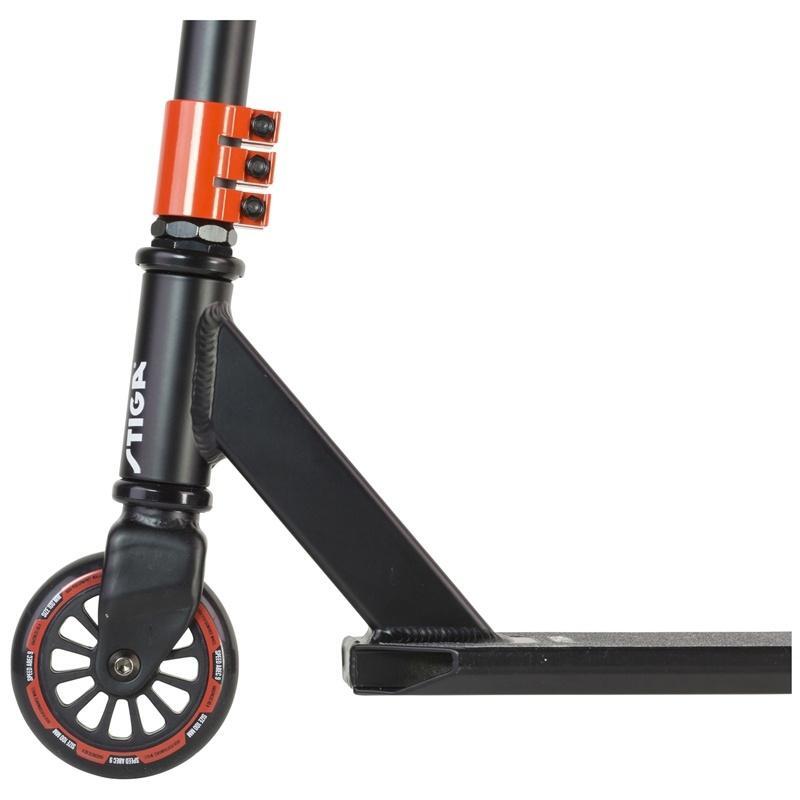 Stiga STR Trick Scooter Hood Svart/Rød
