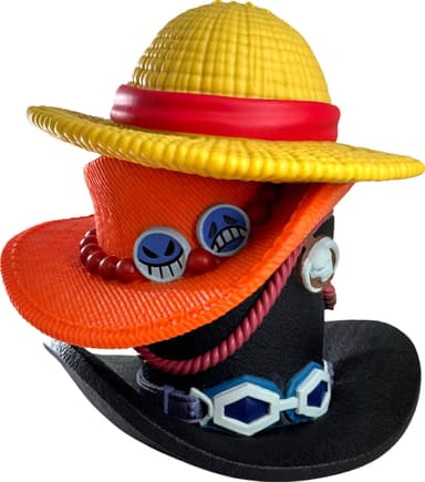 Plastoy One Piece sparegris (Stack of Hats)