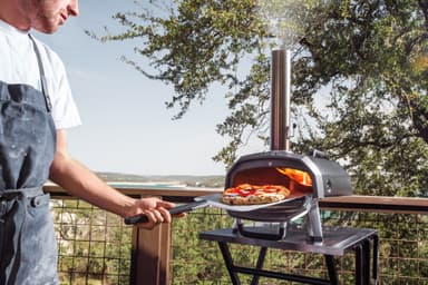 Ooni Karu 2 pizzaovn UU-P30300 (sort)