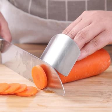 Fingerbeskyttelse i rustfritt stål for sikker kutting av grønnsaker