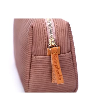 Kungsbacka Sminkeveske Astrid Square Medium Rose