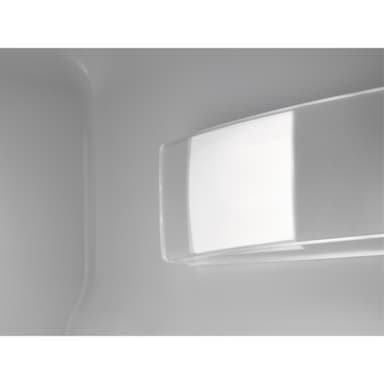 Electrolux Kombiskap LNS3LE18S (Integrert)