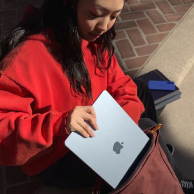 MacBook Air 13 M4 16/512GB (Stjerneskinn)