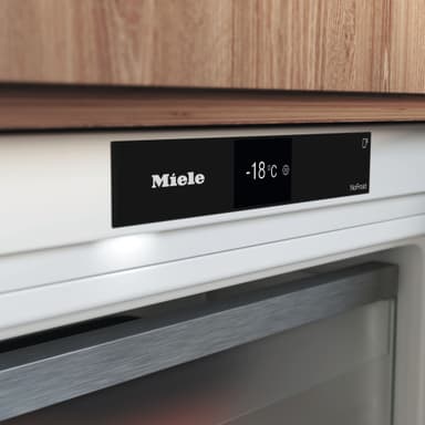 Miele Fryseskap FNUS 7040 D (Integrert)