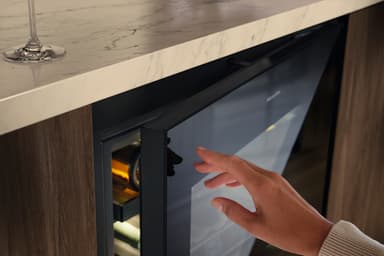 Miele Vinskap KWTUS 7196 E (Integrert, 38 flasker)