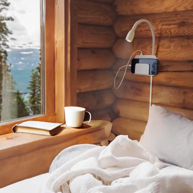 Vegglampe Design USB White