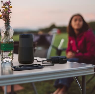 Belkin BoostCharge 25W hybrid vegglader + 5000mAh powerbank (sort)