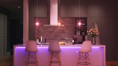 Nanoleaf Essential RGB smart LED pære 9W E27 (4-pakning)