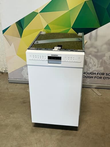 Siemens oppvaskmaskin SR46M280SK (45cm) - brukt