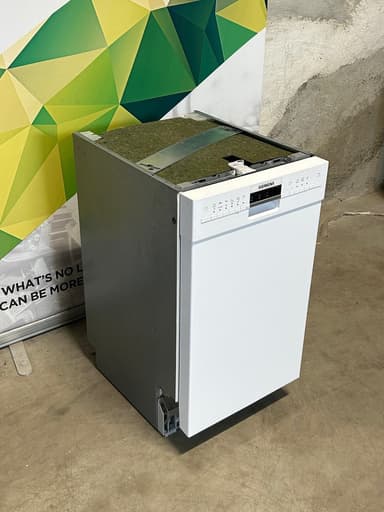 Siemens oppvaskmaskin SR46M280SK (45cm) - brukt
