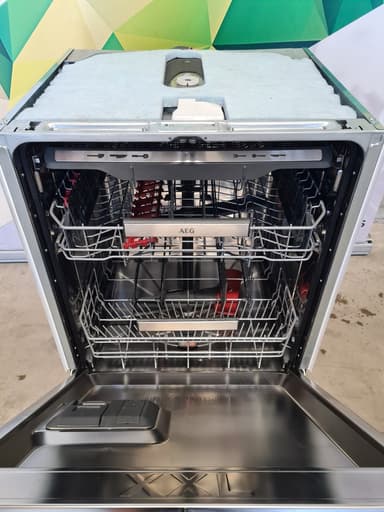 AEG 7000-serien FSE76748P integrert oppvaskmaskin - brukt