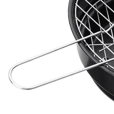 Liten og kraftig bærbar grill - perfekt for piknik og camping!