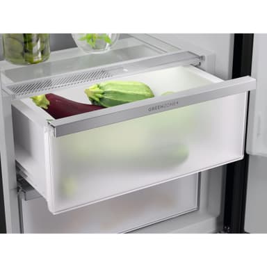 Electrolux Kombiskap LNT8MB36B (Sort rustfritt stål)