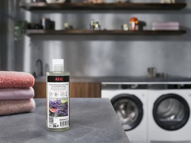 AEG A2WASF00 - Dampduftflaske 300 ml - Steam 80 med et hint av lavendel og sitrus