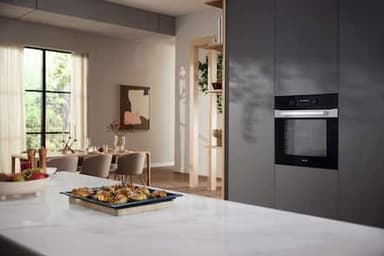 Miele Ovn H 2465 BP (Obsidiansort EL)