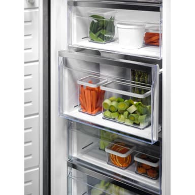 Electrolux Fryseskap GUT7ND28W