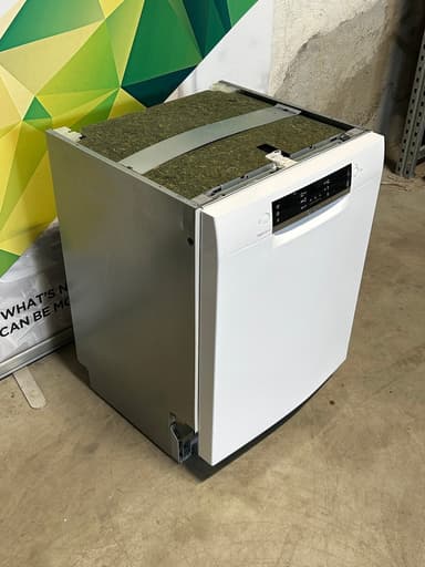 Bosch SuperSilence oppvaskmaskin SMU46CW02S - brukt