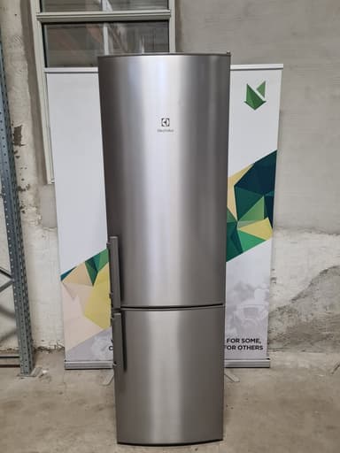 Electrolux kombiskap EN3853MOX - brukt