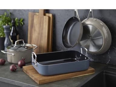 By Tareq Taylor Vivian Frying pan Dia 24 cm Beige