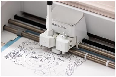 Cricut Explore 4 digital kuttemaskin Essentials-pakke