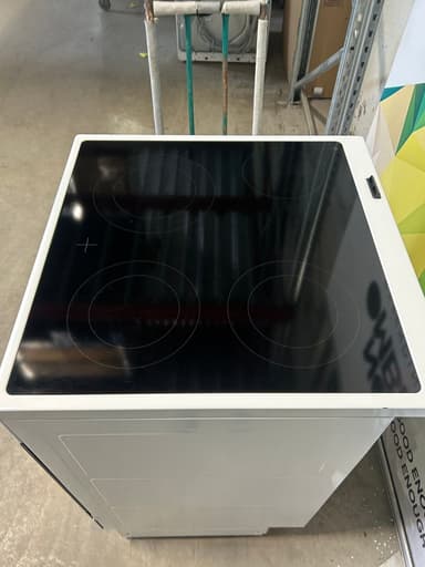 Voss-Electrolux keramisk komfyr VKK60344HV - brukt
