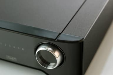Rega Brio - Sort