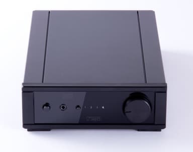 Rega IO - Sort