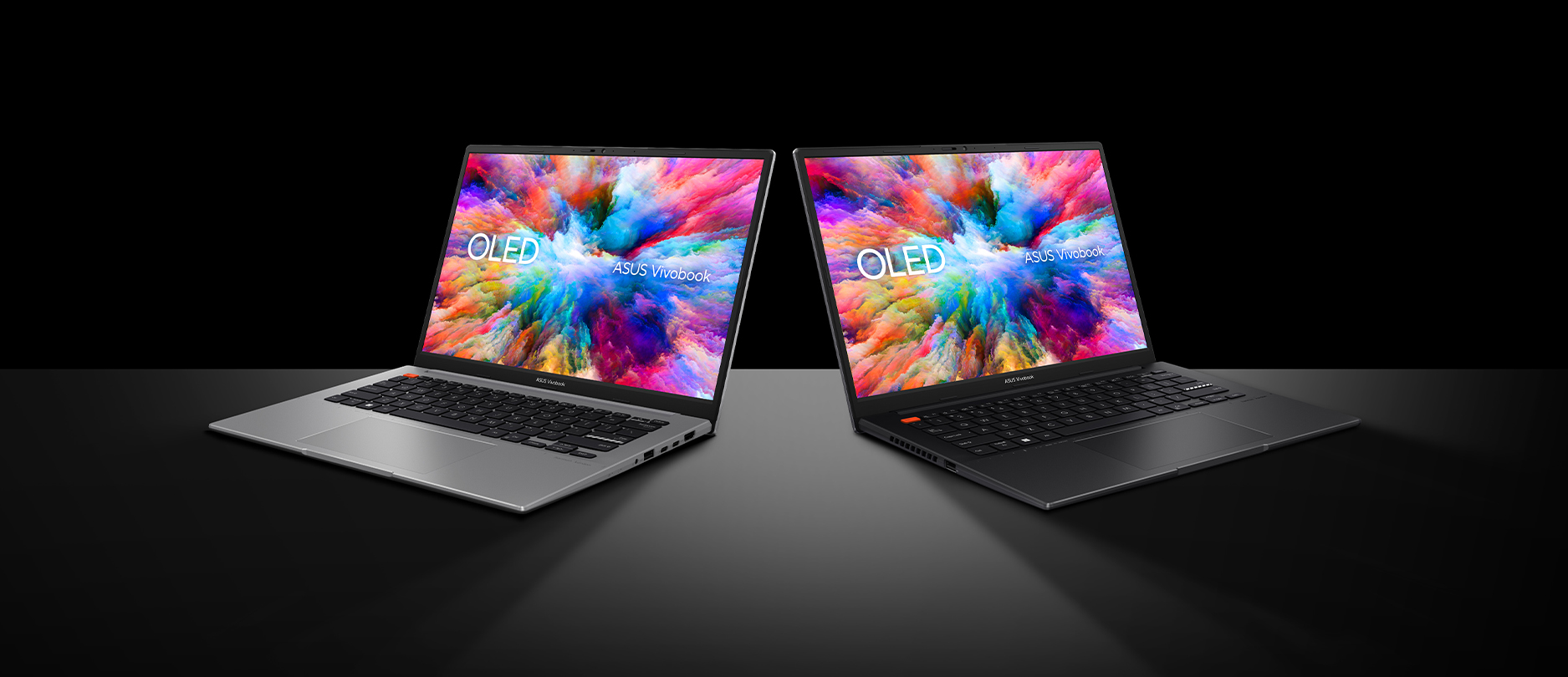Vivobook S14 OLED - Two Vivobook S14s on display