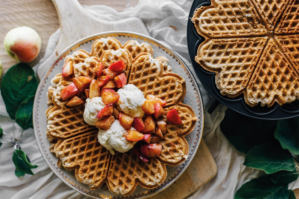 Waffel with ice cream and fruit