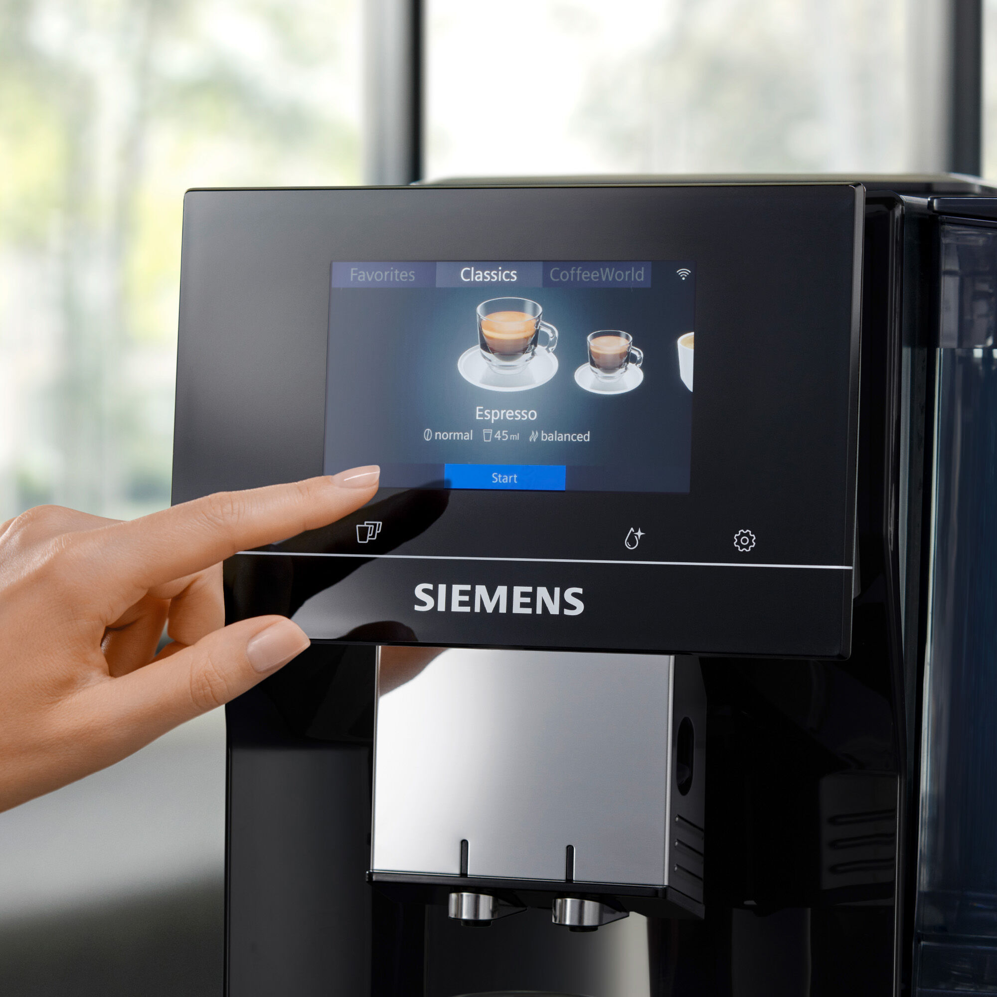 Siemens EQ700 Classic TP715E17 Fully Automatic Coffee Machine, App Control, Cold Brew, Full Touch Display, Up To 10 Individual Coffee Creations As Favourites, Automatic Steam Cleaning, 1500 W