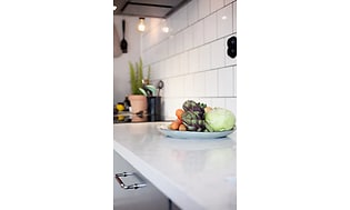 benkplate til kjøkken fra epoq med matdetaljer og interiør