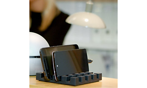 Unisynk universalholder med to ulike enheter