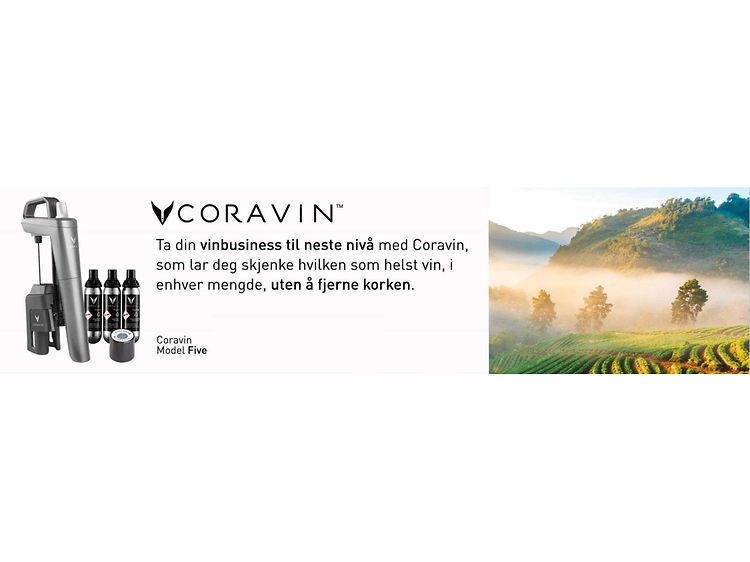 Coravin-banner med bilde av en vingård og Model Five vinsystem med bannertekst på norsk