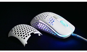 M42 gaming mouse from Xtrfy