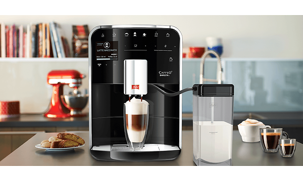 En Melitta Barista T kaffemaskin med fersk kaffe