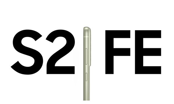 Samsung Galaxy S21 FE skrevet med mobil som ettall