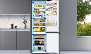 Samsung SpaceMax Technology i et åpent kjøleskap