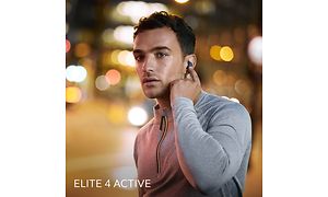 CE-Jabra-Mann trykker på Elite 4 Active