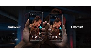 Galaxy S22 Plus og Galaxy S22 ved siden av hverandre