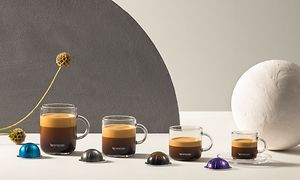 4 forskjellige typer kaffe i forskjellige kopper