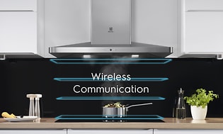 Kjøkkenvifte i stål med teksten “Wireless connection”