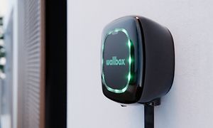 Nærbilde av Wallbox Pulsar